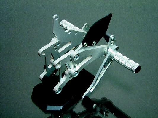 スパイス spice タクティカルステップ 3ポジション YZF-R1 -03 カタログ品番：0102BS1Y103B メーカー品番：0102BS1Y103B