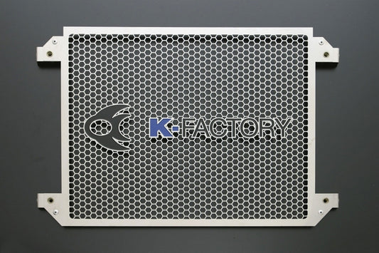 ケイファクトリー K-FACTORY ラジエターコアガード ステンレス Aタイプ V-MAX カタログ品番：304CZAA040Z メーカー品番：304CZAA040Z