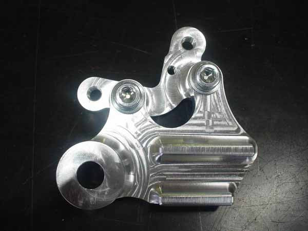 STRIKER ストライカー リアキャリパーサポート NSR3スポークヨウ KSR110 カタログ品番：P027-1963 メーカー品番：SS-CS60RNSR3