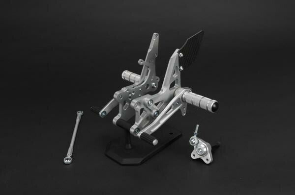 スパイス spice タクティカルステップ 3POS CBR600RR 07-10 カタログ品番：0102BS1H603B メーカー品番：0102BS1H603B