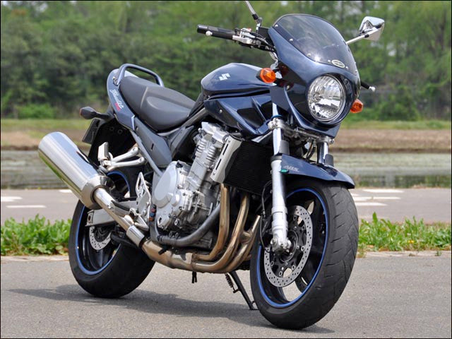 CHIC DESIGN シックデザイン ロードコメット2GグラファイトBLM クリア BANDIT1250 ABS カタログ品番：RCB50B-GFBL メーカー品番：RCB50B-GFBL