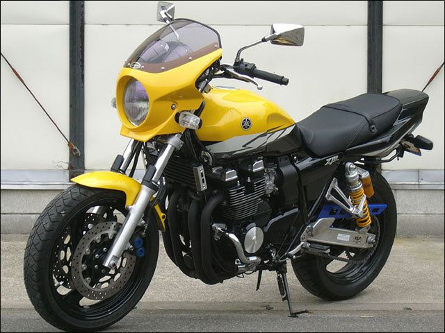 CHIC DESIGN シックデザイン ロードコメット2 BWC スモーク XJR400R カタログ品番：RCB38-BLW1/2 メーカー品番：RCB38-BLW1/2