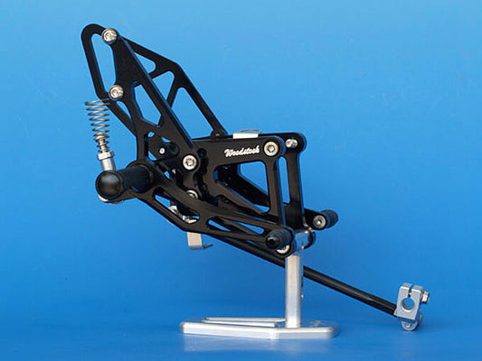 ウッドストック ウッドストック ステップキット 5POS BLK ZX-6R 07-08 カタログ品番：P029-2296 メーカー品番：WBS-K18-BB