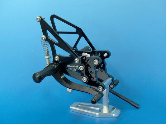 ウッドストック ウッドストック ステップキット 5POS BLK ZX-10R 08-10 カタログ品番：P031-6639 メーカー品番：WBS-K20-BB