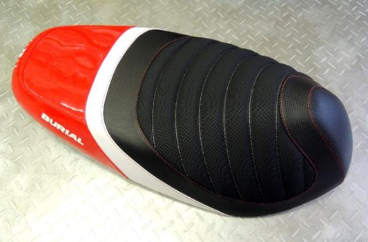 BURIAL ベリアル スポルティブシート RED グランドAXIS100 カタログ品番：P032-0895 メーカー品番：Y07-15-01
