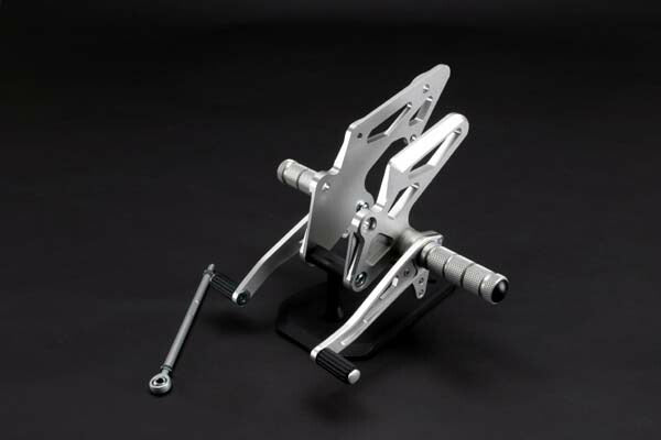 スパイス spice タクティカルステップ 1POS Ninja250R Ninja250 13 カタログ品番：0102BS1K203B メーカー品番：0102BS1K203B