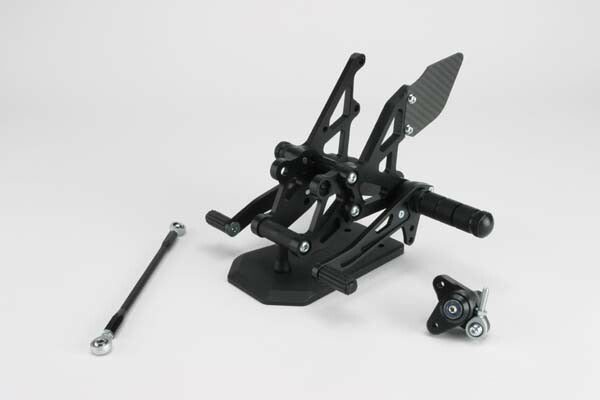 スパイス spice タクティカルステップ 3POS BLK CBR1000RR 08-14 カタログ品番：0102BSB1H109B メーカー品番：0102BSB1H109B