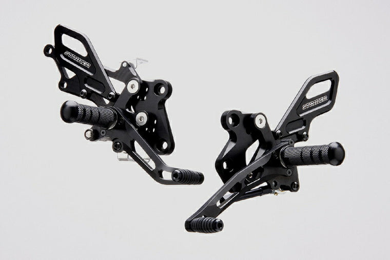 ストライカー ストライカー ステップキット BLK Ninja250 Ninja250R カタログ品番：P034-1535 メーカー品番：SS-AA294B