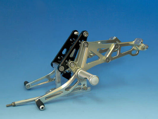 ウッドストック ウッドストック ステップキット 4POS タンデムシヨウ ZEPHYR1100 カタログ品番：P034-1924 メーカー品番：WBS-K05-T0