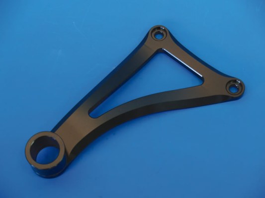 ウッドストック ウッドストック マフラーステー ブラック Ninja250R カタログ品番：P034-7889 メーカー品番：MFS-K23-BK