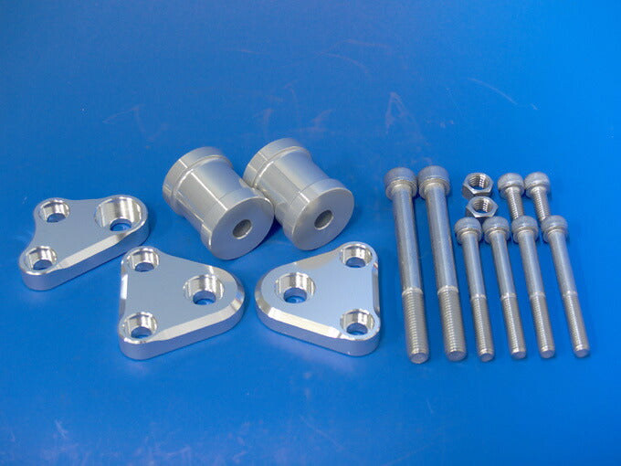 ウッドストック WOODSTOCK エンジンハンガー シルバー 3テンセット ZEPHYR750 カタログ品番：P035-6094 メーカー品番：EHB-K21-00