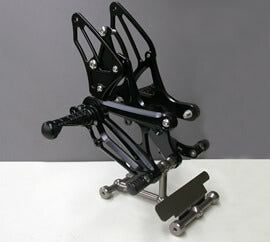 ケイファクトリー K-FACTORY ライディングステップ ストロングGLD ZX6RR 07 カタログ品番：147MZBR023T メーカー品番：147MZBR023T