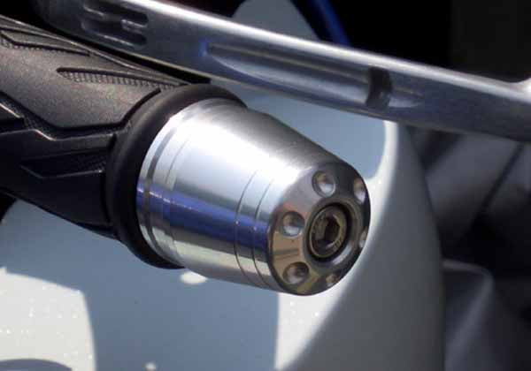 アグラス バーエンド／チタン GSXR1000 05-10／750／600 06-09