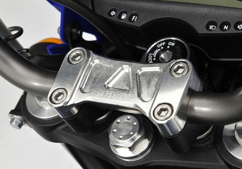 アグラス ハンドルクランプカバー D-TRACKER125