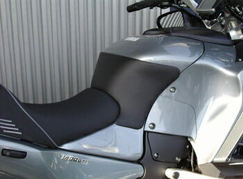 PLEASURE プレジャー タンクパッド ワイドタイプ ZZR1400 ZX-14R 1400GTR カタログ品番：P042-1647 メーカー品番：PK31004