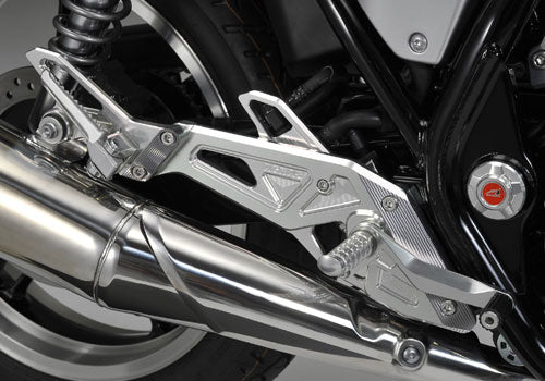 アグラス アグラス バックステップ 4ポジション CB1100 10 カタログ品番：P043-1918 メーカー品番：312-174-000