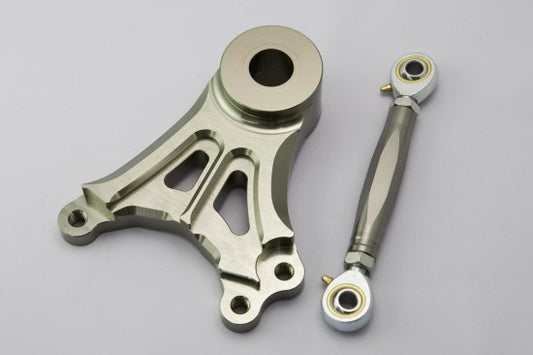 ケイファクトリー K-FACTORY ブレンボ用リアキャリパーサポート GSX1300R 08-09 カタログ品番：244VZBA003C メーカー品番：244VZBA003C