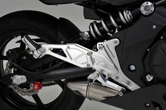 アグラス アグラス バックステップ タンデム付4ポジション Ninja400R ER-4n カタログ品番：P044-1112 メーカー品番：312-484-000