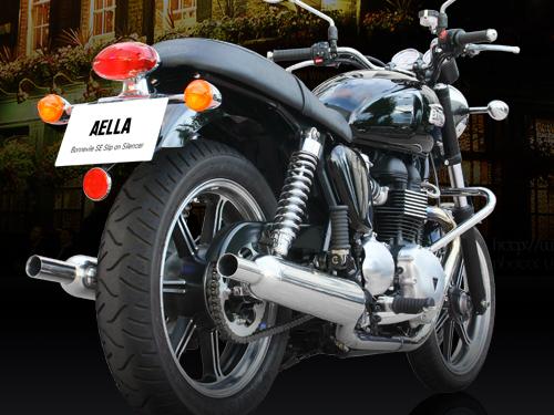 アエラ AELLA スリップオンマフラー トライアンフ ボンネビルSE カタログ品番：P046-9152 メーカー品番：AE-42018