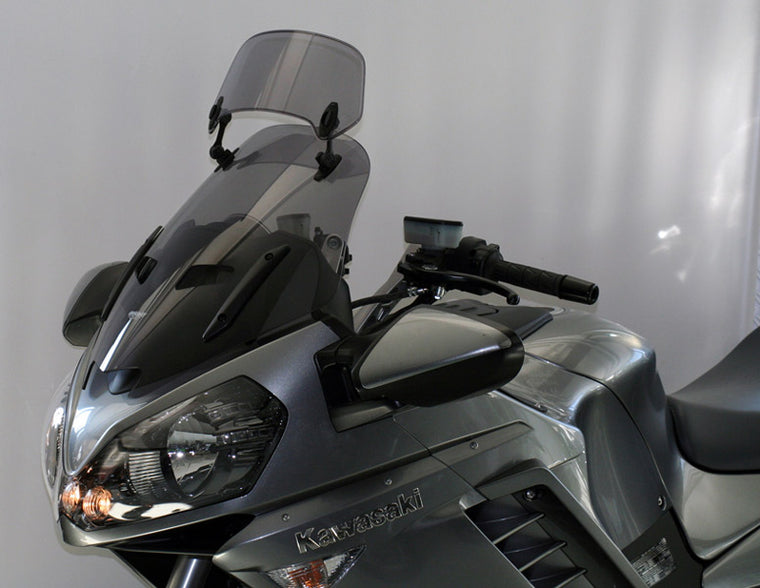 MRA エムアールエー X-creenスクリーン スモーク 1400GTR 07-14 カタログ品番：XCM643S メーカー品番：4025066126859