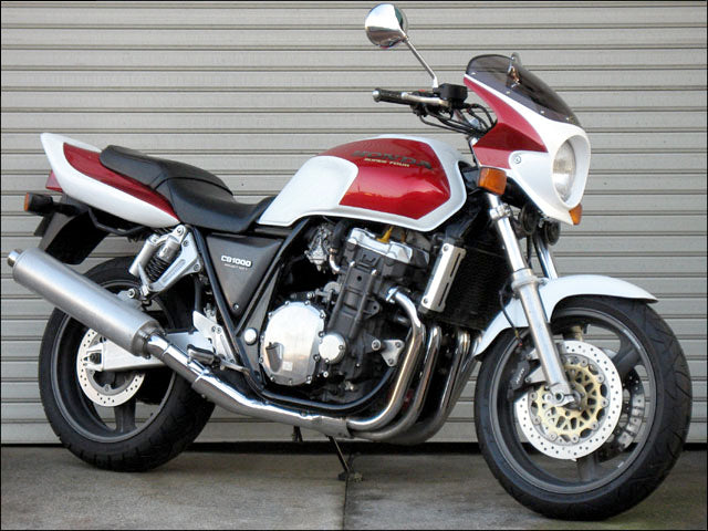 CHIC DESIGN シックデザイン ロードコメット2 ホワイト レッド スモーク CB1000SF カタログ品番：RCB01-RD/W/2 メーカー品番：RCB01-RD/W/2