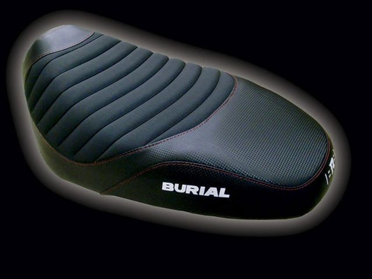 BURIAL ベリアル ローダウンスポルティブシート アドレスV125S カタログ品番：P049-3210 メーカー品番：S08-16-01