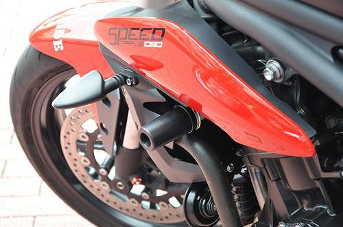 AELLA アエラ フレームスライダー トライアンフ スピードトリプル 11- カタログ品番：P049-3990 メーカー品番：AE-68109