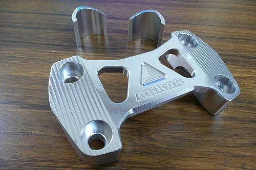 アグラス ハンドルアッパーブラケット CB1000R