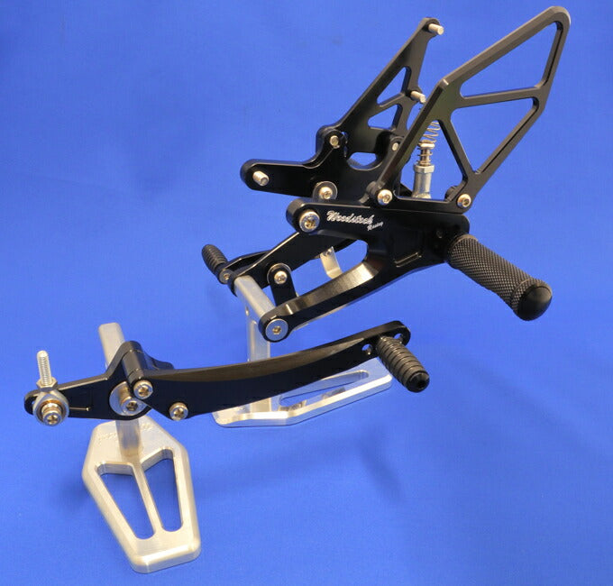 ウッドストック ウッドストック ステップキット 8POS BLK YZF-R1 09-14 カタログ品番：P051-5097 メーカー品番：WBS-Y09-BB