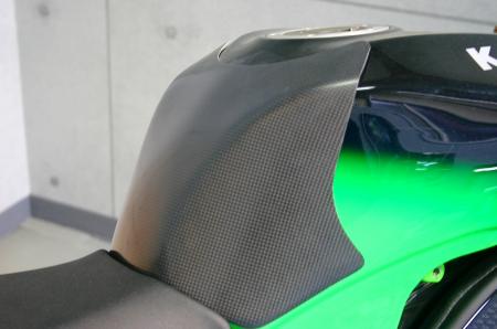 トリックスター カーボンタンクカバー ZX-10R 08-10