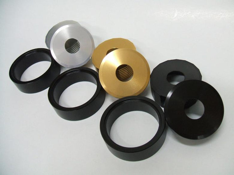 アントライオン antlion スイングアーム ピボットスラストカバー ブラック カタログ品番：34020-BK メーカー品番：34020-BK