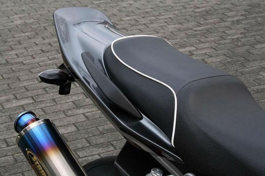 STRIKER ストライカー SAD ワイドシートカウル 黒ゲル ZRX1200 DAEG 09- カタログ品番：P056-9567 メーカー品番：SAD-SC101B