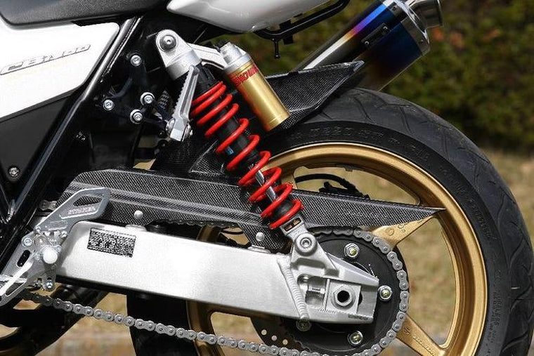 STRIKER ストライカー カーボンリヤフェンダー CB1300SF SB 03-ABS無し車専用 カタログ品番：P059-4805 メーカー品番：SAD-RF53C-N