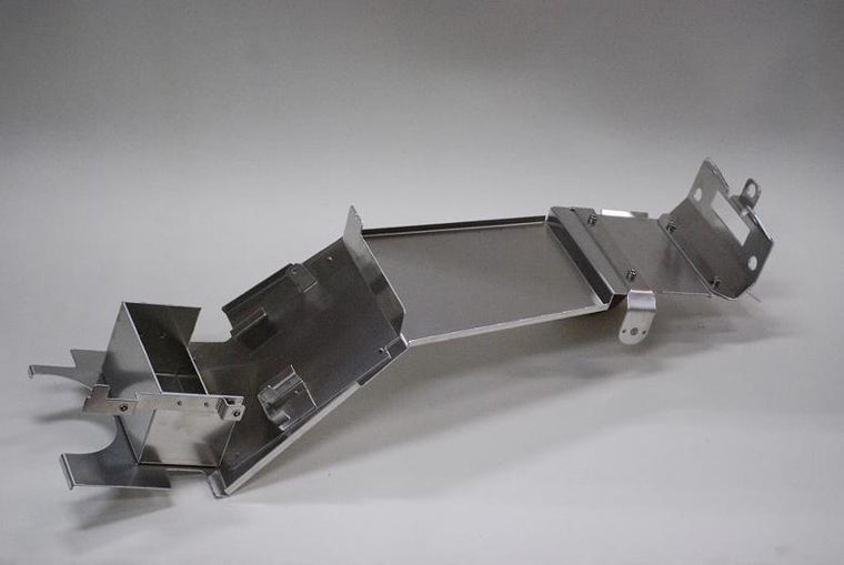 BAGUS!MOTORCYCLE バグース 一体型フェンダーレスキット SLV ZEPHYR1100 カタログ品番：P061-4763 メーカー品番：BG-FL02SL