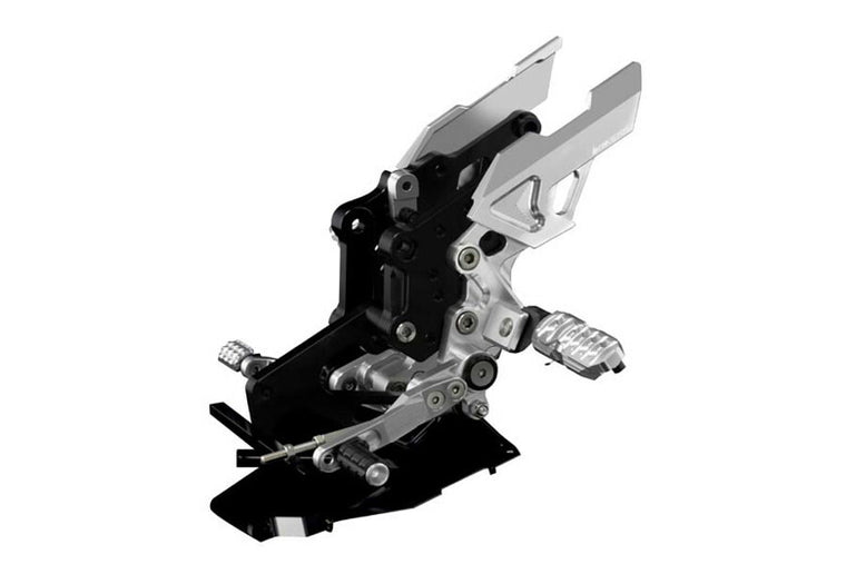 バイカーズ BIKERS バックステップ シルバー Ninja250R 250 08-17 カタログ品番：BK-K218-SLV メーカー品番：K0218-SLV