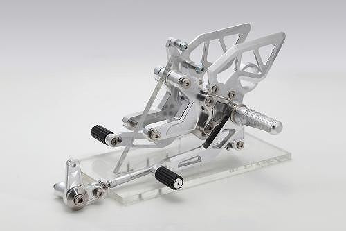 アエラ AELLA ライディングステップキット WH S1000RR 15 カタログ品番：P067-3979 メーカー品番：AE-10075-WH