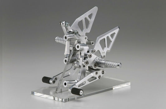 アエラ AELLA ライディングステップキット ブラック ドゥカティ パニガーレ1299 1199 959 899 カタログ品番：P067-3982 メーカー品番：AE-10079 BK