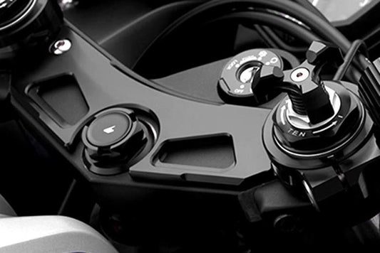 BIKERS バイカーズ トップブリッジカバープレート ブラック YZF-R25 R3 15-18 カタログ品番：BK-Y168-BLK メーカー品番：Y0168-BLK