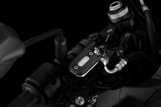 BIKERS バイカーズ フロントリザーバータンクカバー ブラック NMAX 16-20 カタログ品番：BK-Y0198-BLK メーカー品番：Y0198-BLK