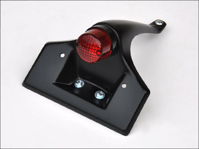 CHIC DESIGN シックデザイン スクランブルテールランプ ユニバーサル カタログ品番：TL8 メーカー品番：TL8