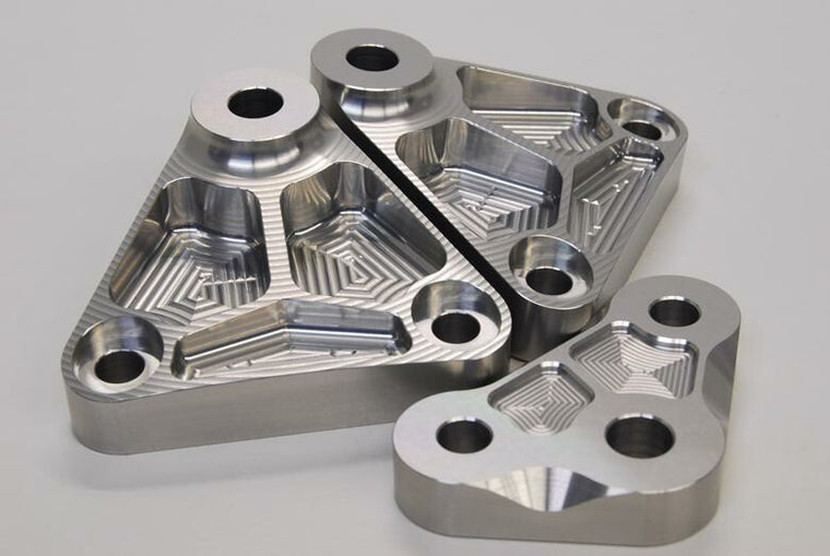 BAGUS!MOTORCYCLE バグース 強化エンジンマウント SLV ZEPHYR1100 カタログ品番：P070-0909 メーカー品番：BG-SEM02SL