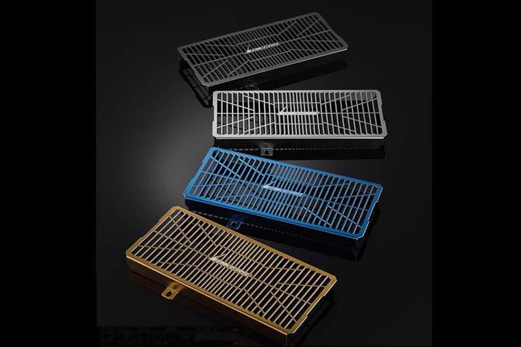 バイカーズ BIKERS ステンラジエターガード チタンコート BLU Ninja650 ER-6n 12-16 カタログ品番：BK-K335-BLU メーカー品番：K0335-BLU