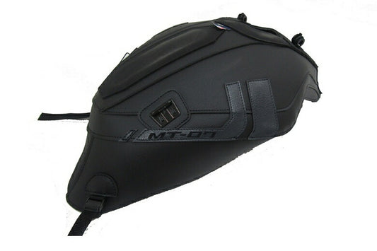 バグスター BAGSTER タンクカバー マットブラック アンスラサイト MT-07 14-17 カタログ品番：1681L メーカー品番：1681L