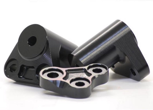 BAGUS!MOTORCYCLE バグース 強化エンジンマウント BLK ZEPHYR750 カタログ品番：P079-2908 メーカー品番：BG-SEM03BK