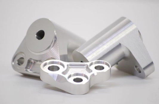 BAGUS!MOTORCYCLE バグース 強化エンジンマウント SLV ZEPHYR750 カタログ品番：P079-2910 メーカー品番：BG-SEM03SL