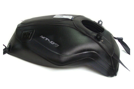 バグスター BAGSTER タンクカバー ブラック MT-07 14-17 カタログ品番：1681U メーカー品番：1681U