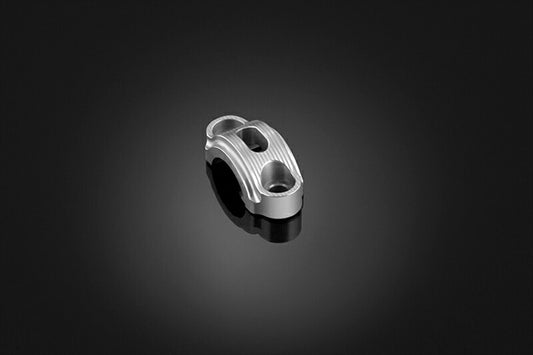 バイカーズ｜BIKERS マスターシリンダークランプ 1ケ シルバー CT125- 20-21 MT-07 14-21 YZF-R25 19-21 CBR250RR 17-21｜Y0302-SLV