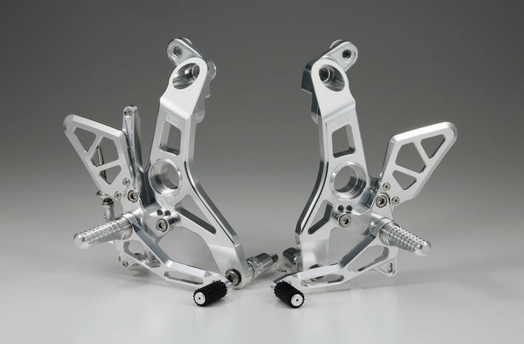 アエラ AELLA ライディングステップキット ポリッシュ Supuersport939 カタログ品番：P090-5625 メーカー品番：AE-10085-PO