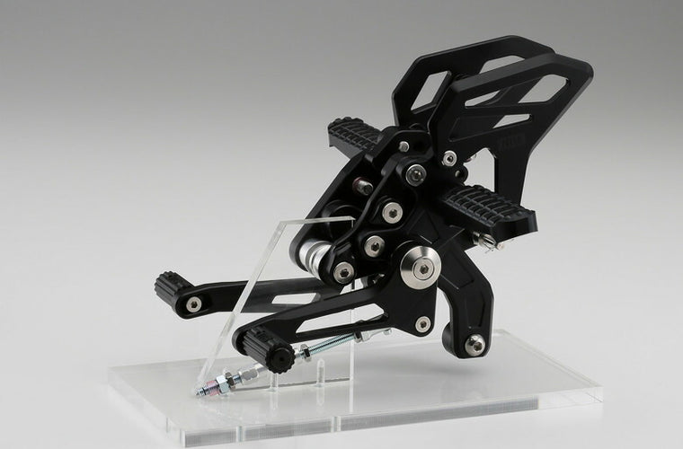 アエラ AELLA ライディングステップキット ブラック R1200R RS 15-(固定ステップ) カタログ品番：P090-5631 メーカー品番：AE-10087-BK