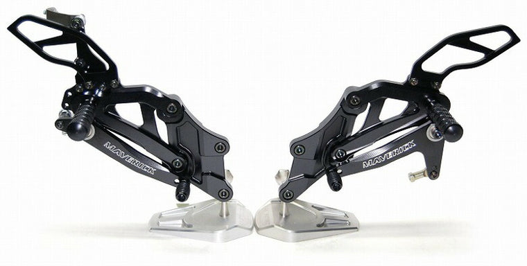 バイク用品 ステップ　マーベリック マーベリック バックステップ ブラック YZF-R25 15-17　MV202BSR 4549950939146　取寄品 セール